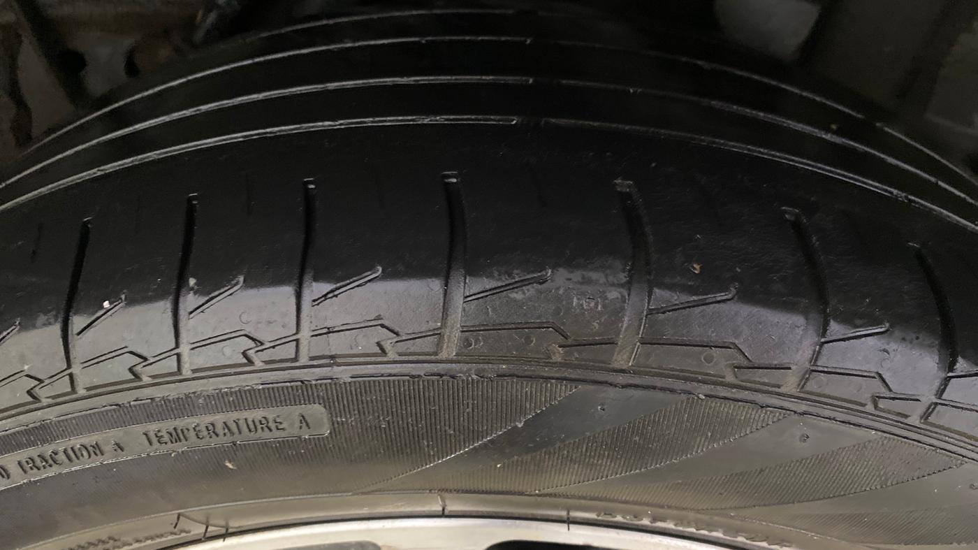 2022 Hyundai Creta E 1.5 DIESEL, Diesel, Manual, 41,912 km, Left Rear Tyre Tread