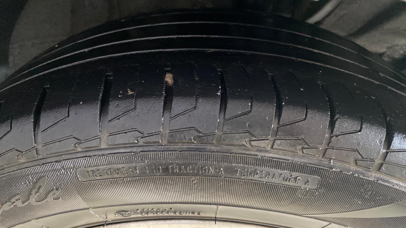 2022 Hyundai Creta E 1.5 DIESEL, Diesel, Manual, 41,912 km, Right Front Tyre Tread