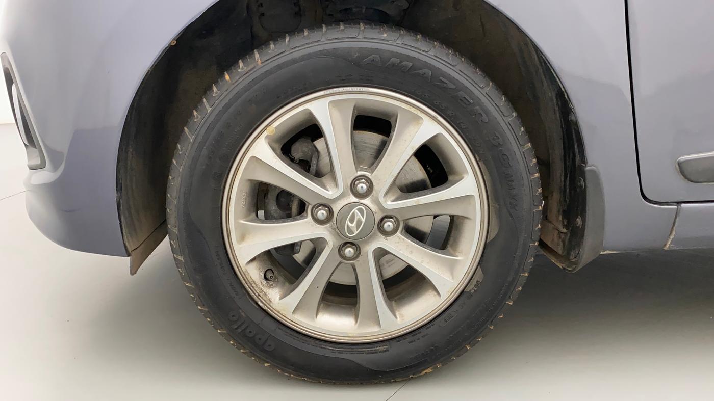 2015 Hyundai Grand i10 ASTA (O) 1.2 KAPPA VTVT, Petrol, Manual, 26,744 km, Left Front Wheel