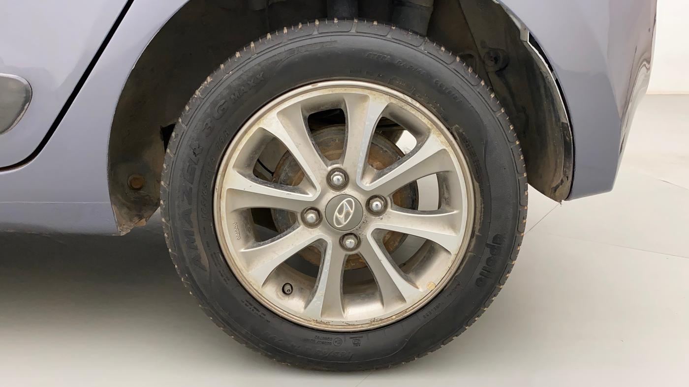 2015 Hyundai Grand i10 ASTA (O) 1.2 KAPPA VTVT, Petrol, Manual, 26,744 km, Left Rear Wheel