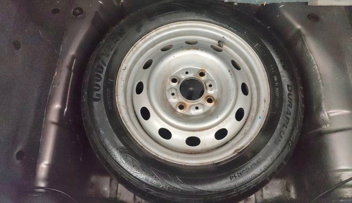 2016 Tata Tiago XZ PETROL, Petrol, Manual, 88,841 km, Spare Tyre