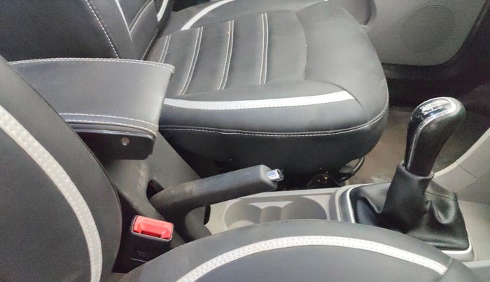 2016 Tata Tiago XZ PETROL, Petrol, Manual, 88,841 km, Gear Lever