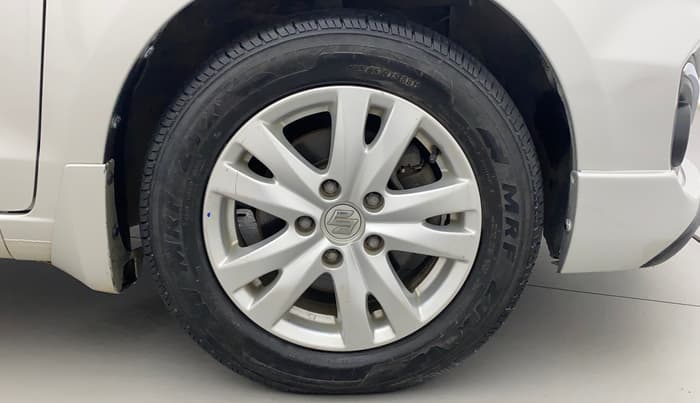 2017 Maruti Ertiga ZDI SHVS, Diesel, Manual, 56,826 km, Right Front Wheel