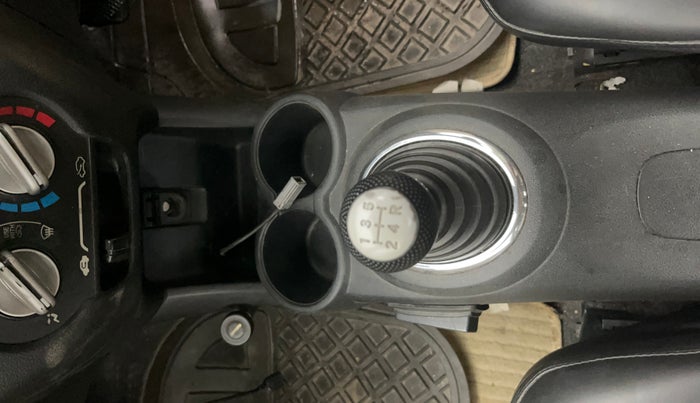 2015 Honda Amaze 1.2L I-VTEC S, Petrol, Manual, 66,525 km, Gear Lever