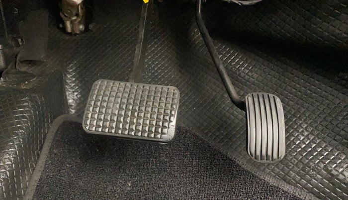 2018 Tata Tiago XZA PETROL, Petrol, Automatic, 42,438 km, Pedals