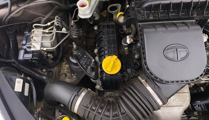 2018 Tata Tiago XZA PETROL, Petrol, Automatic, 42,438 km, Engine View - Right