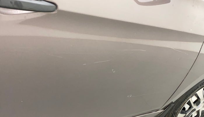 2017 Tata Tiago XE PETROL, Petrol, Manual, 71,260 km, Driver-side door - Minor scratches