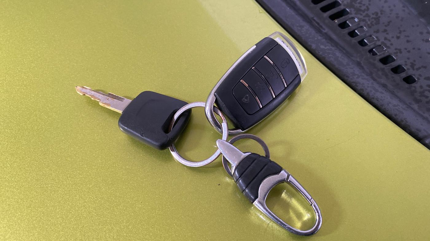 2016 Datsun Redi Go T (O), Petrol, Manual, 48,543 km, Key Close Up