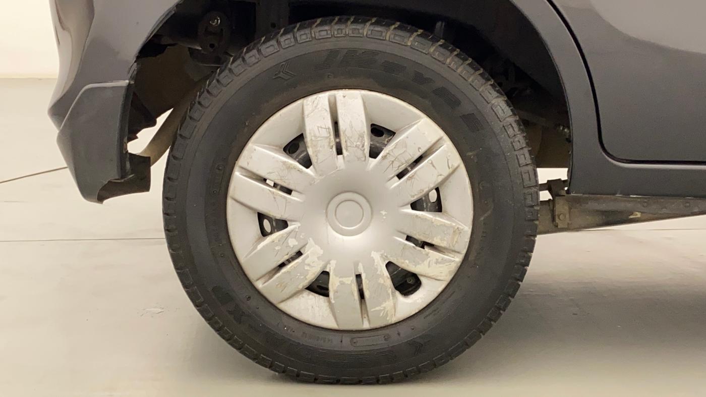 2014 Maruti Alto 800 LXI, Petrol, Manual, 31,007 km, Right Rear Wheel