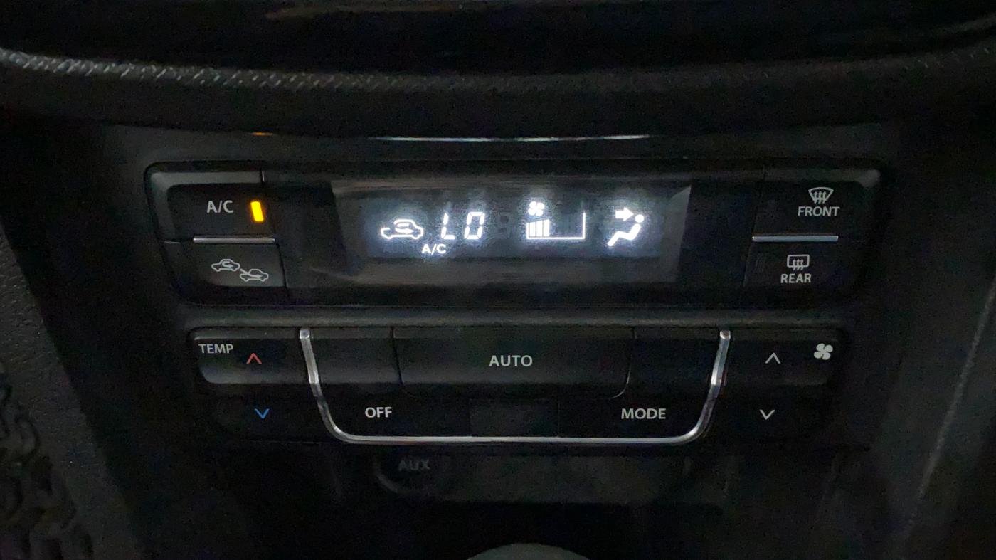 2022 Toyota URBAN CRUISER HIGH GRADE AT, Petrol, Automatic, 15,313 km, Automatic Climate Control