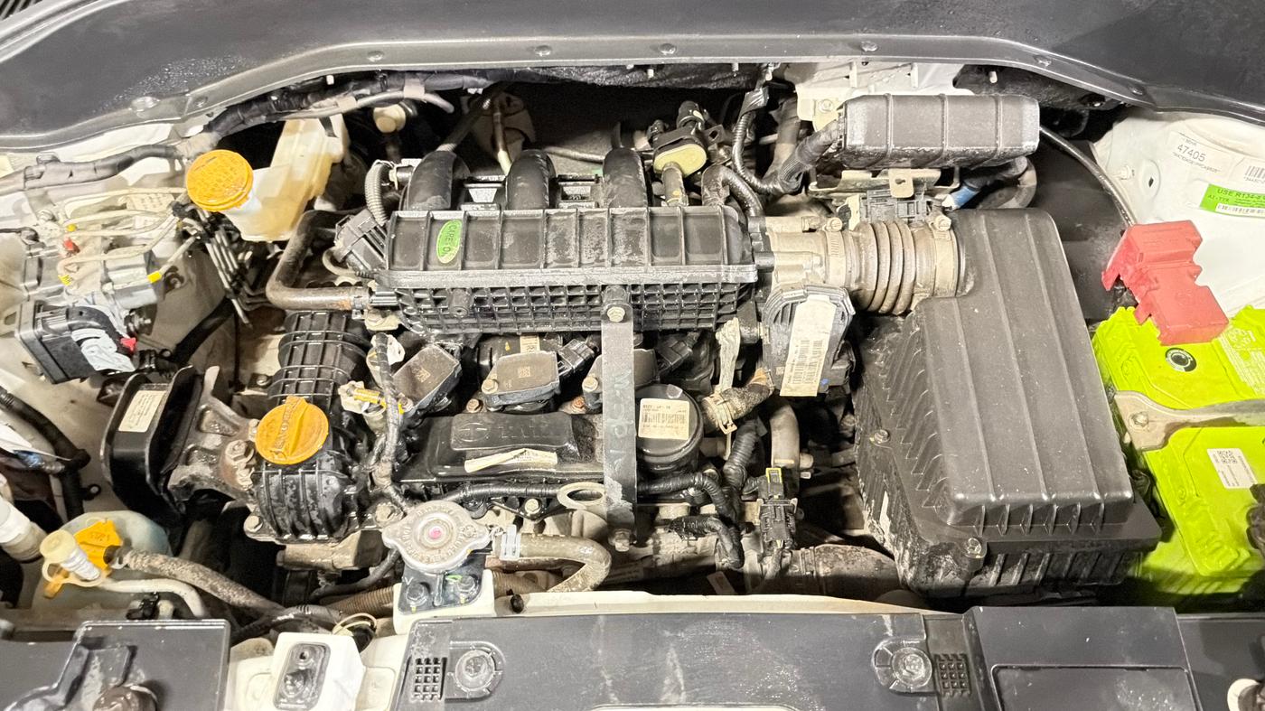 2023 Tata PUNCH PURE MT, Petrol, Manual, 27,447 km, Engine View
