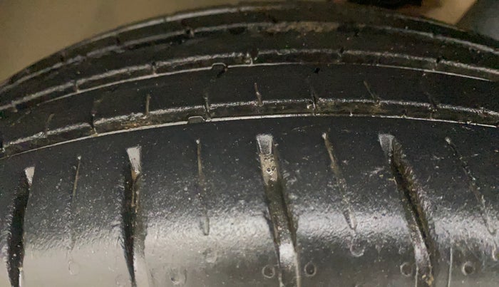 2023 Tata PUNCH CREATIVE  AMT, Petrol, Automatic, 21,477 km, Left Front Tyre Tread