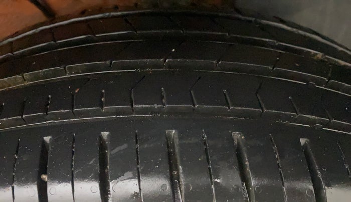 2023 Tata PUNCH CREATIVE  AMT, Petrol, Automatic, 21,477 km, Left Rear Tyre Tread