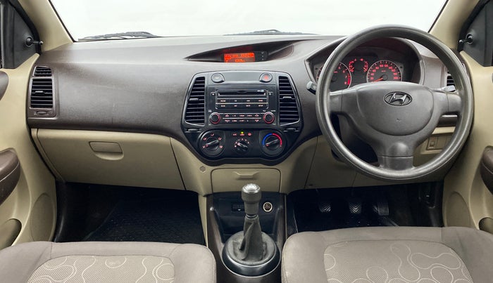 2009 Hyundai i20 MAGNA 1.2 VTVT, Petrol, Manual, 83,421 km, Dashboard