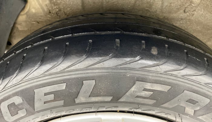 2009 Hyundai i20 MAGNA 1.2 VTVT, Petrol, Manual, 83,421 km, Right Rear Tyre Tread