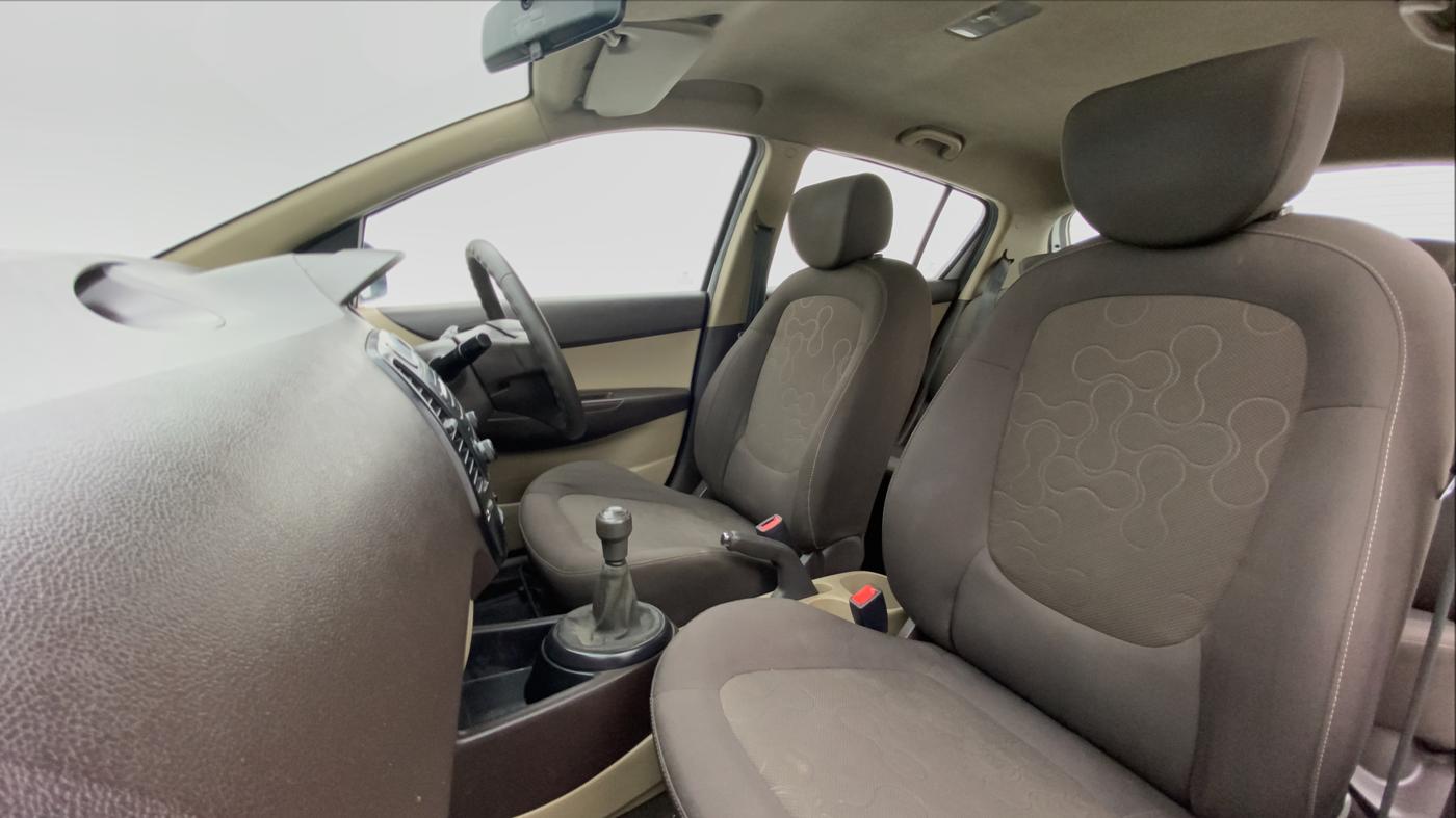 2009 Hyundai i20 MAGNA 1.2 VTVT, Petrol, Manual, 83,421 km, Right Side Front Door Cabin