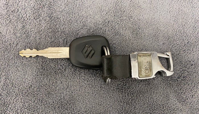 2018 Maruti Wagon R 1.0 LXI CNG, CNG, Manual, 99,782 km, Key Close Up