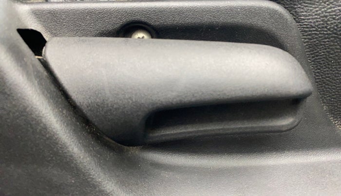 2013 Maruti Swift VXI, Petrol, Manual, 76,061 km, Driver Side Adjustment Panel