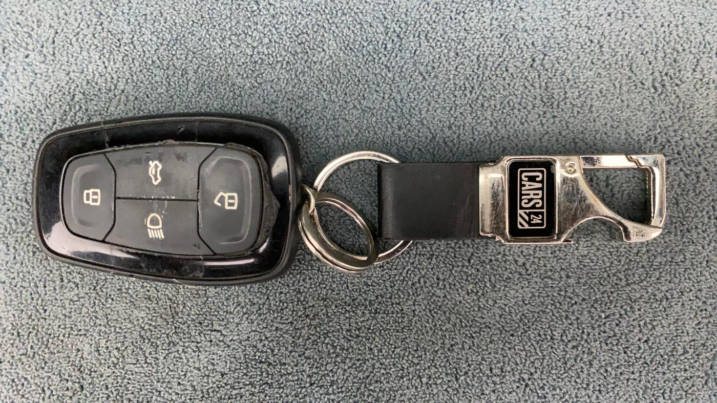 2020 Tata NEXON XZA PLUS PETROL DUAL TONE, Petrol, Automatic, 59,649 km, Key Close Up