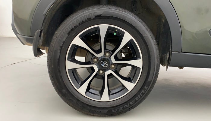 2020 Tata NEXON XZA PLUS PETROL DUAL TONE, Petrol, Automatic, 59,649 km, Right Rear Wheel