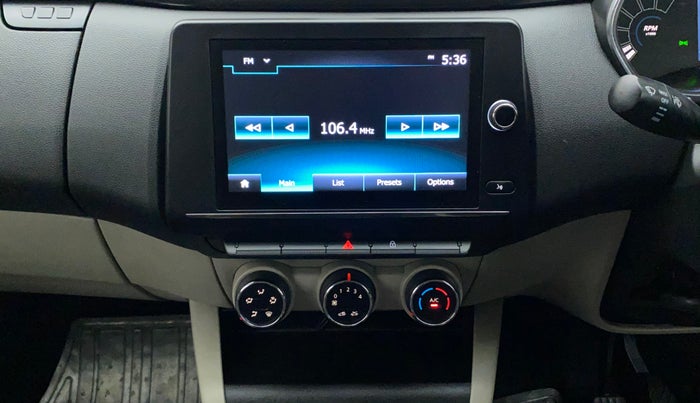 2020 Renault TRIBER RXT AMT, Petrol, Automatic, 27,380 km, Air Conditioner