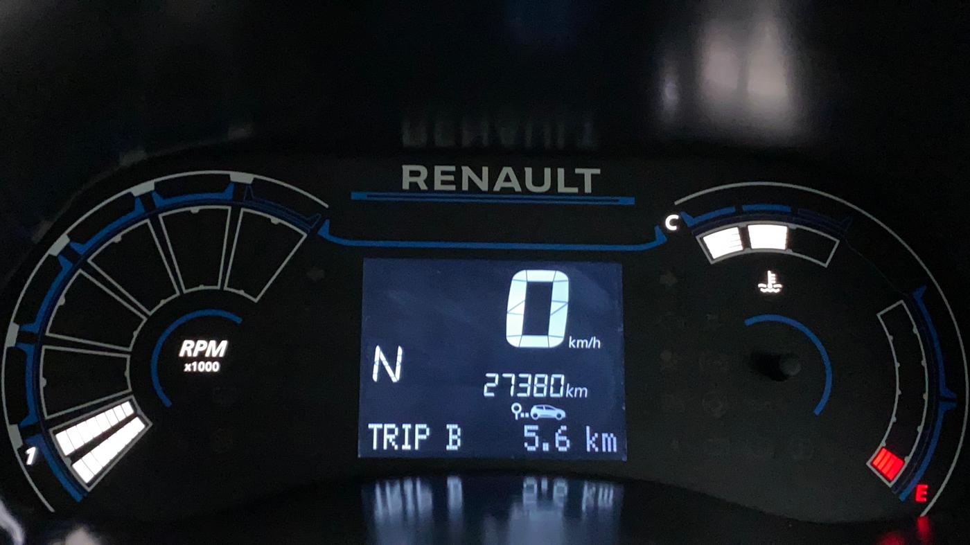 2020 Renault TRIBER RXT AMT, Petrol, Automatic, 27,380 km, Odometer Image