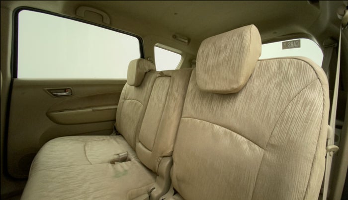 2013 Maruti Ertiga VXI, Petrol, Manual, 31,932 km, Right Side Rear Door Cabin