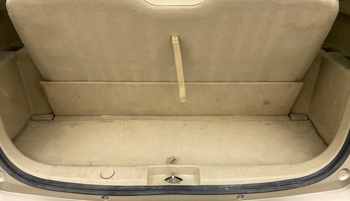 2013 Maruti Ertiga VXI, Petrol, Manual, 31,932 km, Boot Inside