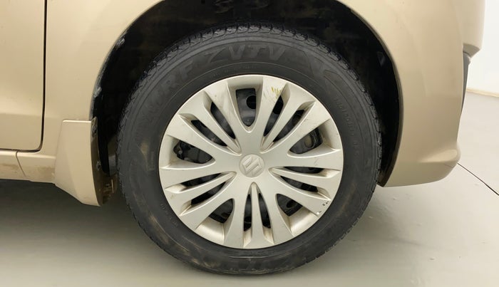 2013 Maruti Ertiga VXI, Petrol, Manual, 31,932 km, Right Front Wheel