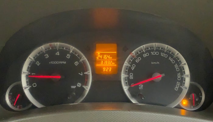 2013 Maruti Ertiga VXI, Petrol, Manual, 31,932 km, Odometer Image