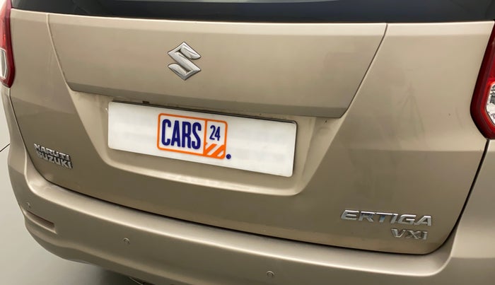 2013 Maruti Ertiga VXI, Petrol, Manual, 31,932 km, Dicky (Boot door) - Slightly dented
