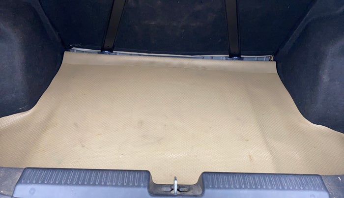 2021 Maruti Dzire ZXI, Petrol, Manual, 31,530 km, Boot Inside