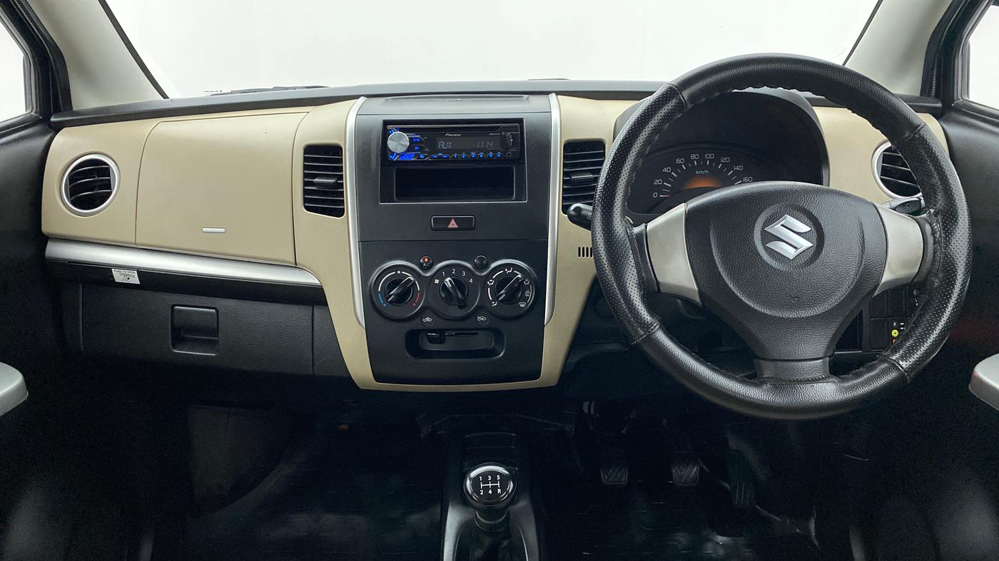 2017 Maruti Wagon R 1.0 LXI CNG, CNG, Manual, 37,026 km, Dashboard