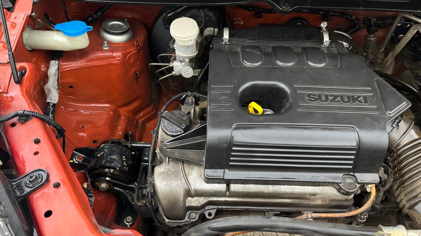 2015 Maruti Wagon R 1.0 VXI AMT, Petrol, Automatic, 40,336 km, Engine View - Right