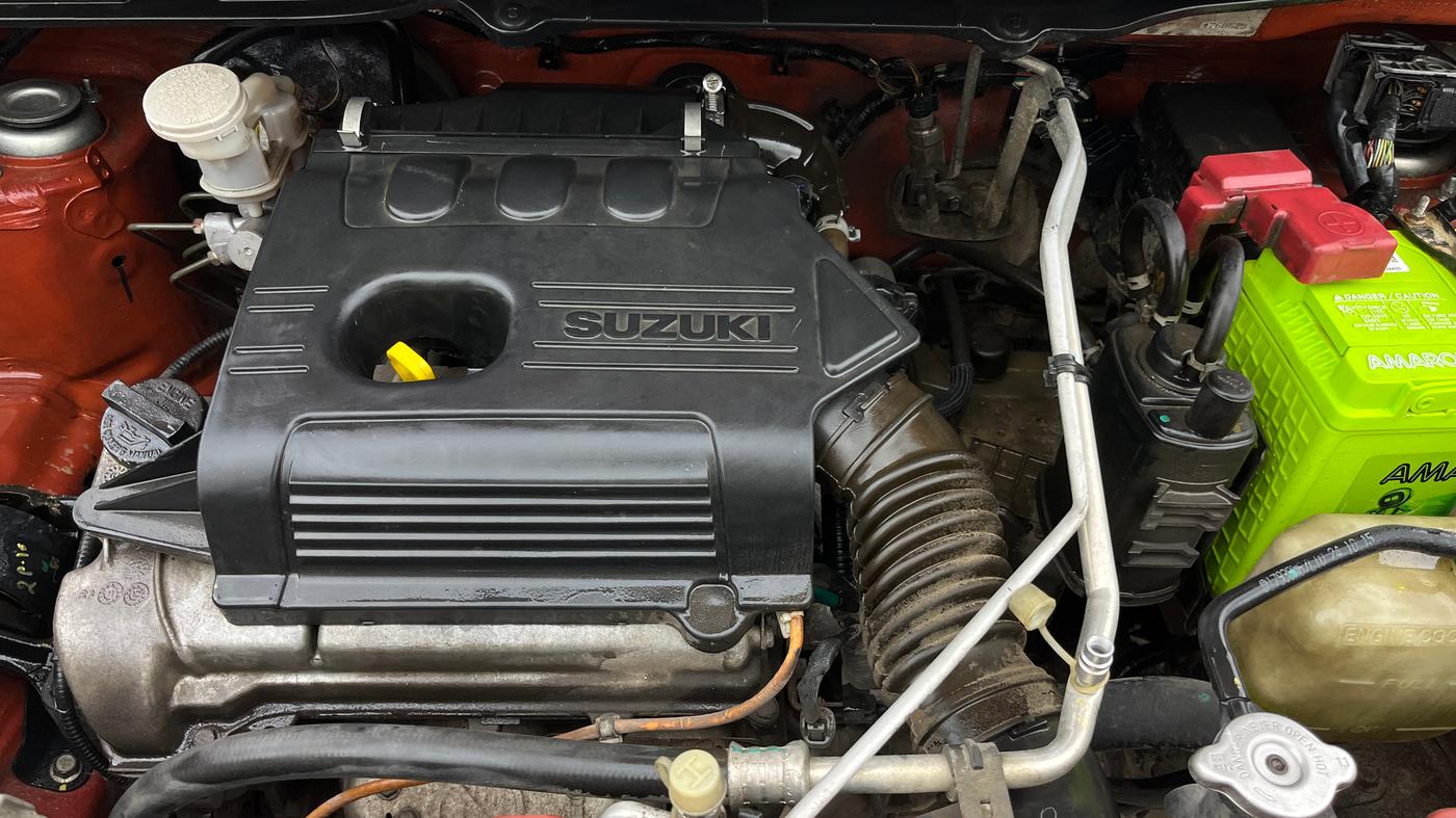 2015 Maruti Wagon R 1.0 VXI AMT, Petrol, Automatic, 40,336 km, Engine View