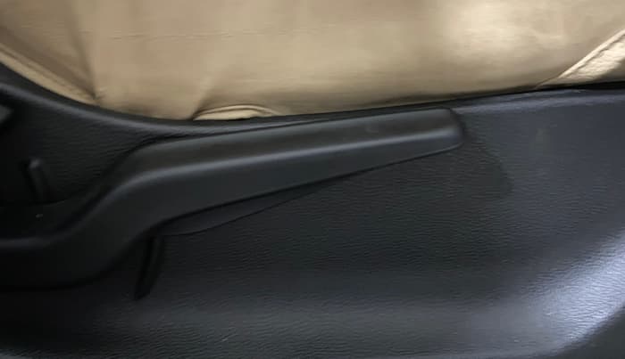 2023 Honda City 1.5L I-VTEC V MT 5TH GEN, Petrol, Manual, 44,323 km, Driver Side Adjustment Panel