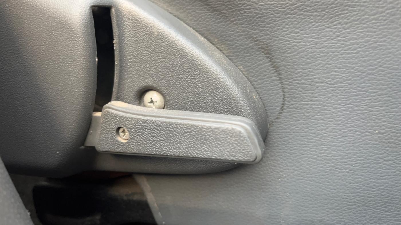2012 Maruti Alto 800 LXI, Petrol, Manual, 1,39,471 km, Driver Side Adjustment Panel