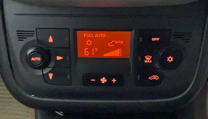 2014 Fiat Avventura EMOTION MULTIJET 1.3, Diesel, Manual, 33,350 km, Automatic Climate Control