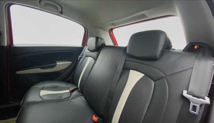 2014 Fiat Avventura EMOTION MULTIJET 1.3, Diesel, Manual, 33,350 km, Right Side Rear Door Cabin