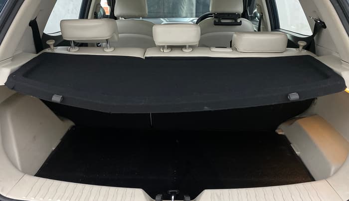 2019 Mahindra XUV300 W8 (O) 1.5 DIESEL AMT, Diesel, Automatic, 55,796 km, Boot Inside