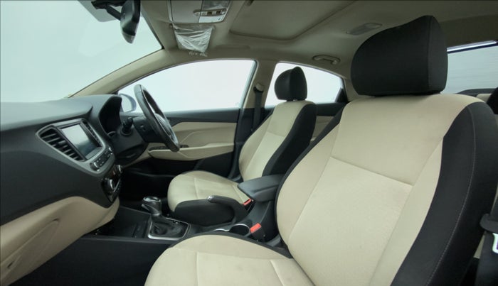 2020 Hyundai Verna 1.6 VTVT SX + AT, Petrol, Automatic, 69,924 km, Right Side Front Door Cabin