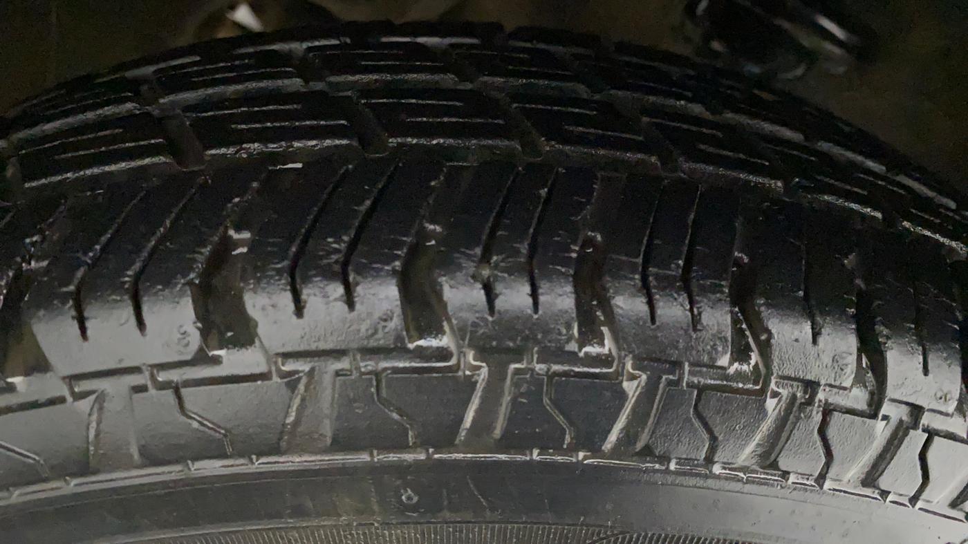 2018 Maruti Alto 800 VXI, Petrol, Manual, 23,563 km, Right Rear Tyre Tread