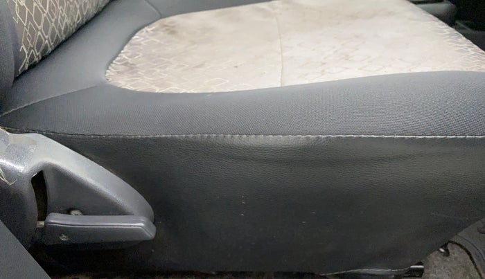 2018 Maruti Alto 800 VXI, Petrol, Manual, 23,563 km, Driver Side Adjustment Panel