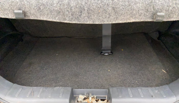 2018 Maruti Alto 800 VXI, Petrol, Manual, 23,563 km, Boot Inside