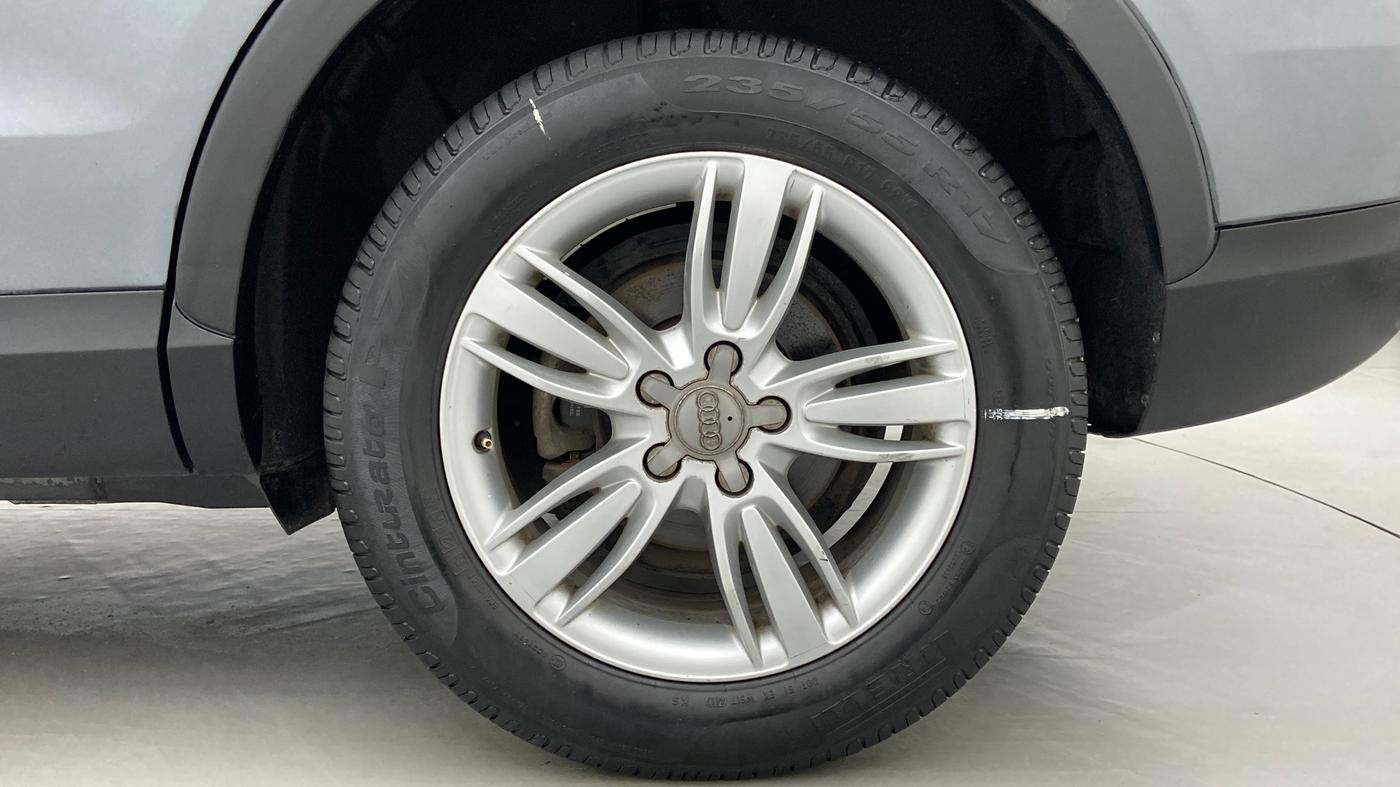 2015 Audi Q3 35 TDI Quattro, Diesel, Automatic, 52,771 km, Left Rear Wheel
