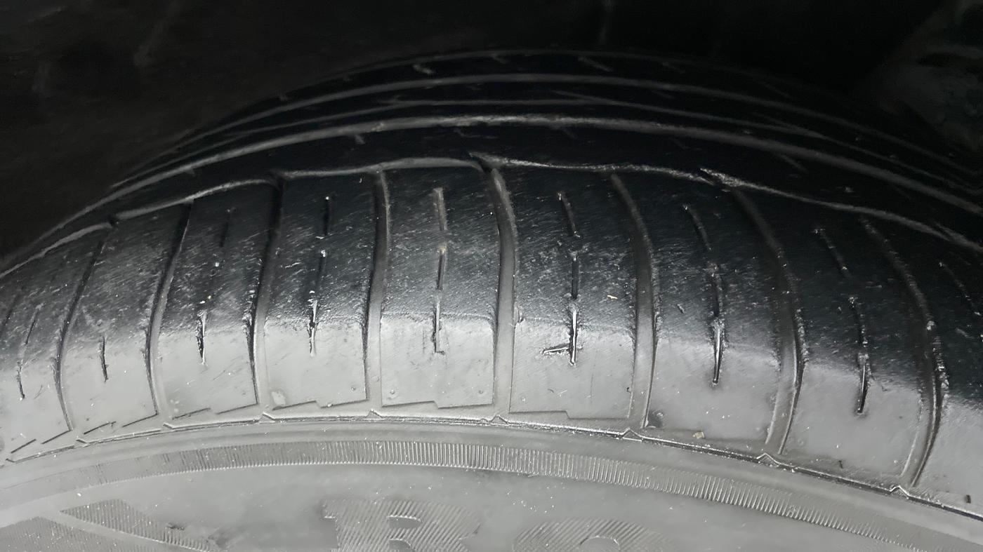 2015 Audi Q3 35 TDI Quattro, Diesel, Automatic, 52,771 km, Left Front Tyre Tread