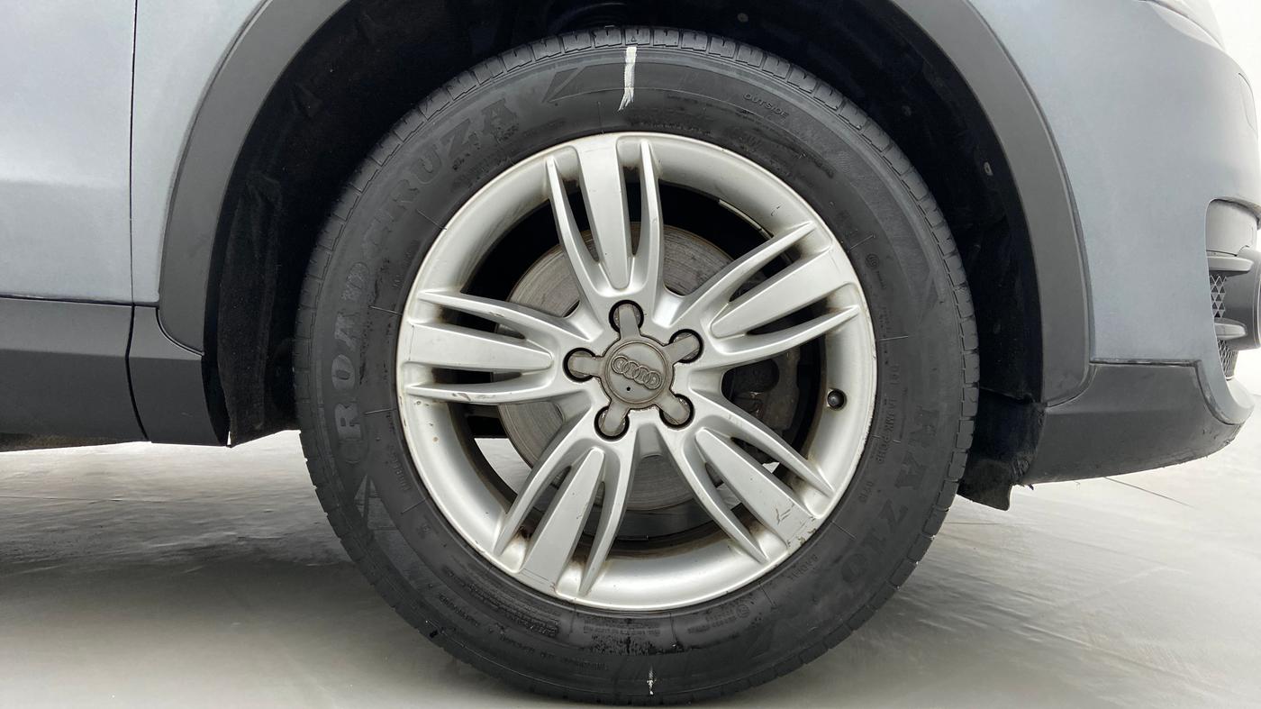 2015 Audi Q3 35 TDI Quattro, Diesel, Automatic, 52,771 km, Right Front Wheel