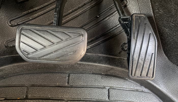 2019 Maruti Baleno ZETA CVT PETROL 1.2, Petrol, Automatic, 57,289 km, Pedals