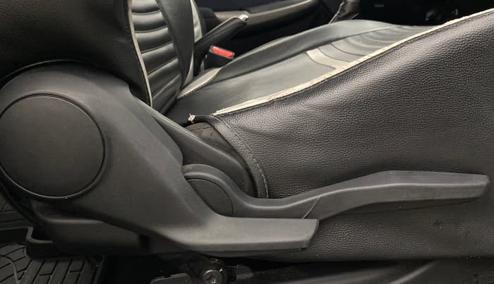 2019 Maruti Baleno ZETA CVT PETROL 1.2, Petrol, Automatic, 57,289 km, Driver Side Adjustment Panel