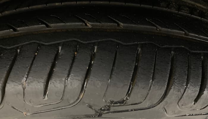 2019 Maruti Baleno ZETA CVT PETROL 1.2, Petrol, Automatic, 57,289 km, Right Rear Tyre Tread